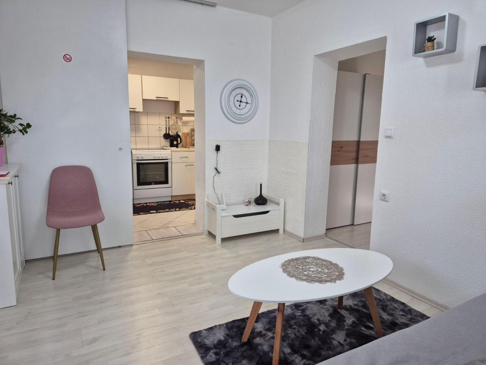Apartmani Habibi Jalzabet Экстерьер фото